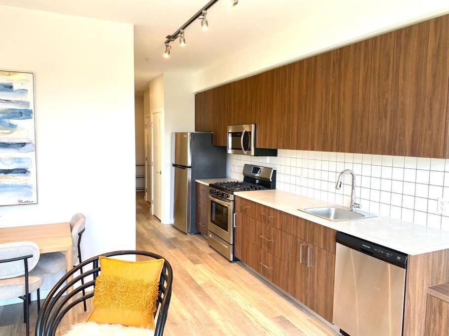 Lovely Brand New Suite Sidney Exterior foto